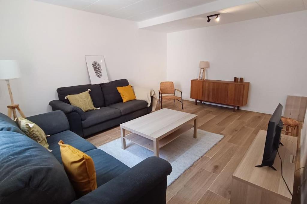 NUEVO Céntrico apartamento a 3 minutos del AVE Lleida Exterior foto