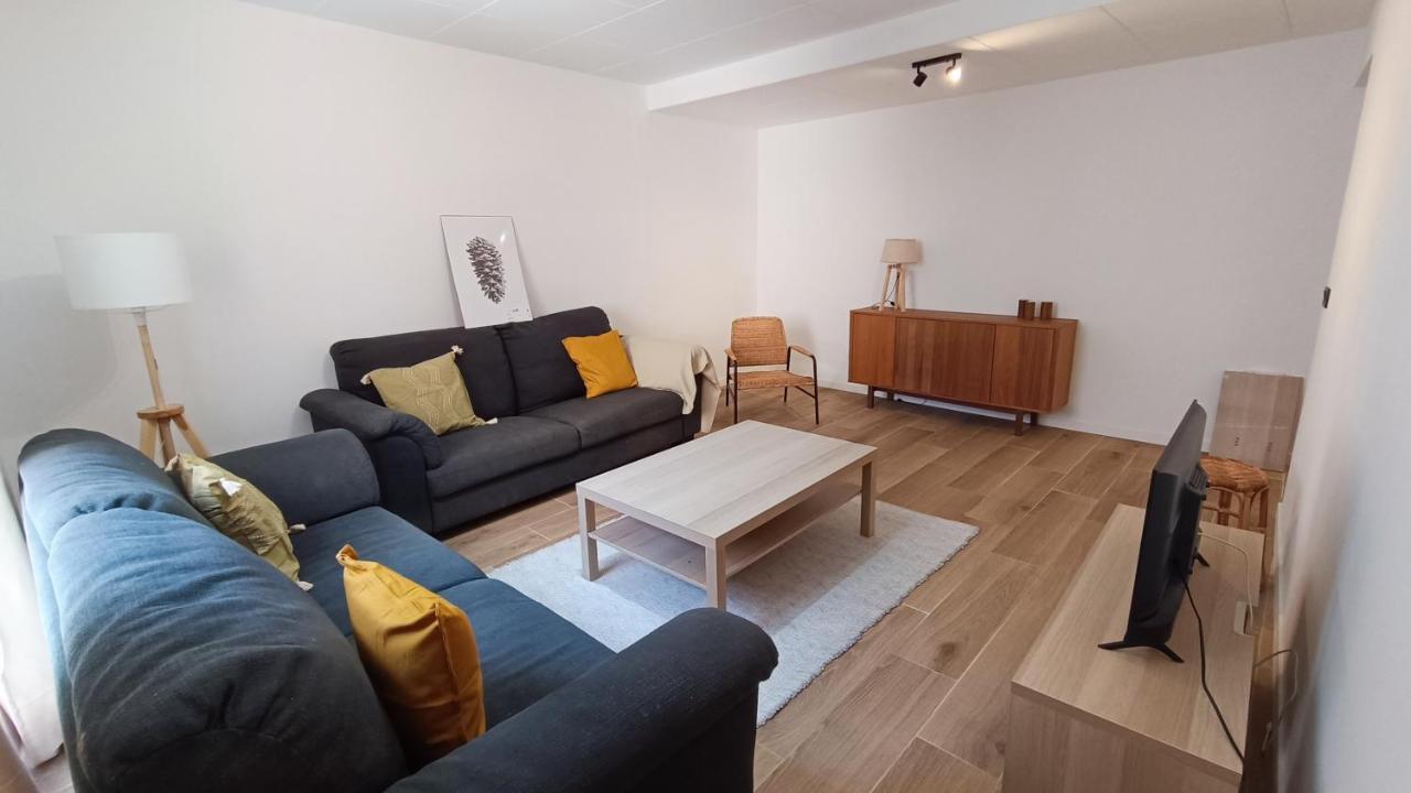 NUEVO Céntrico apartamento a 3 minutos del AVE Lleida Exterior foto