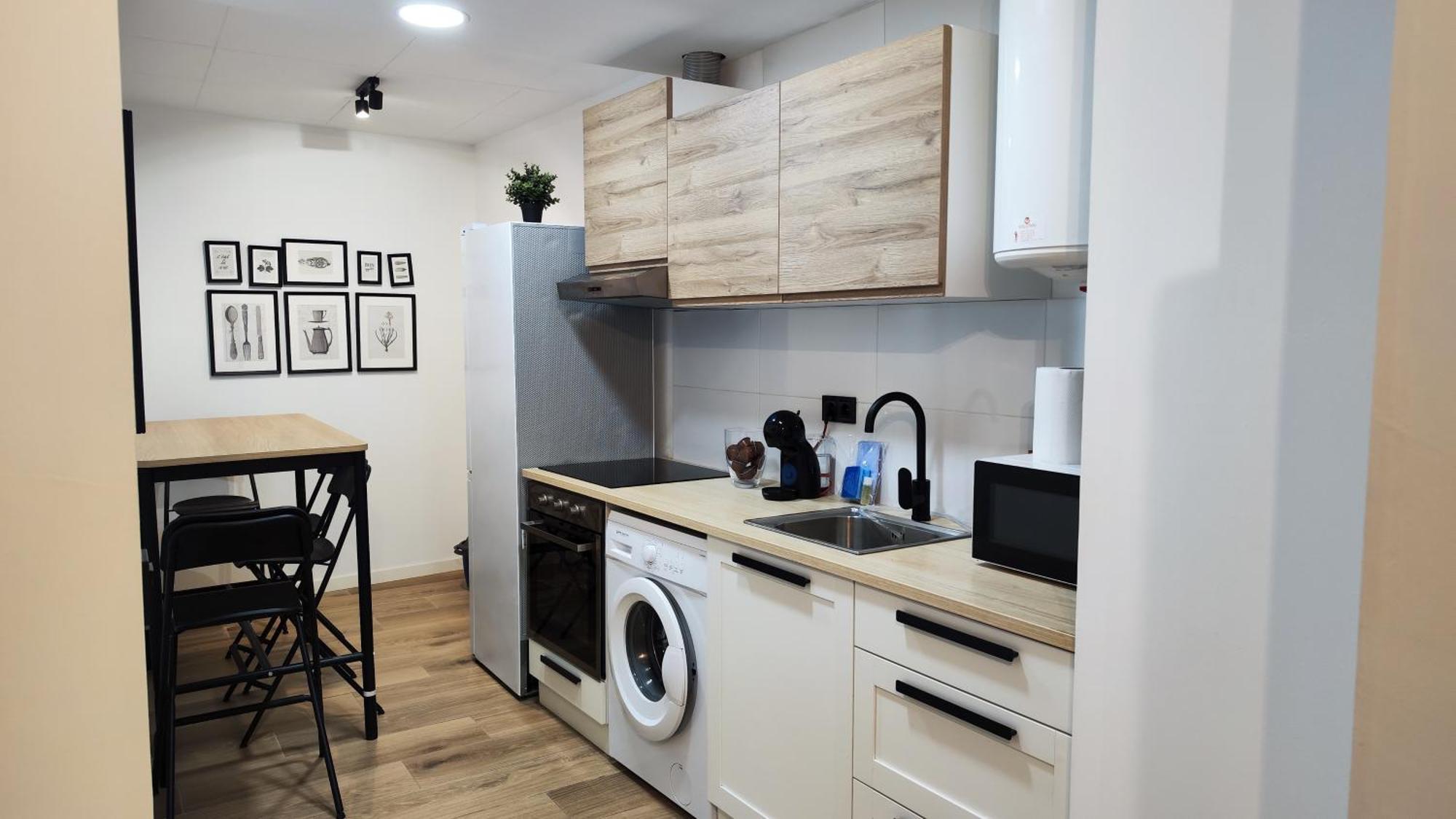 NUEVO Céntrico apartamento a 3 minutos del AVE Lleida Exterior foto